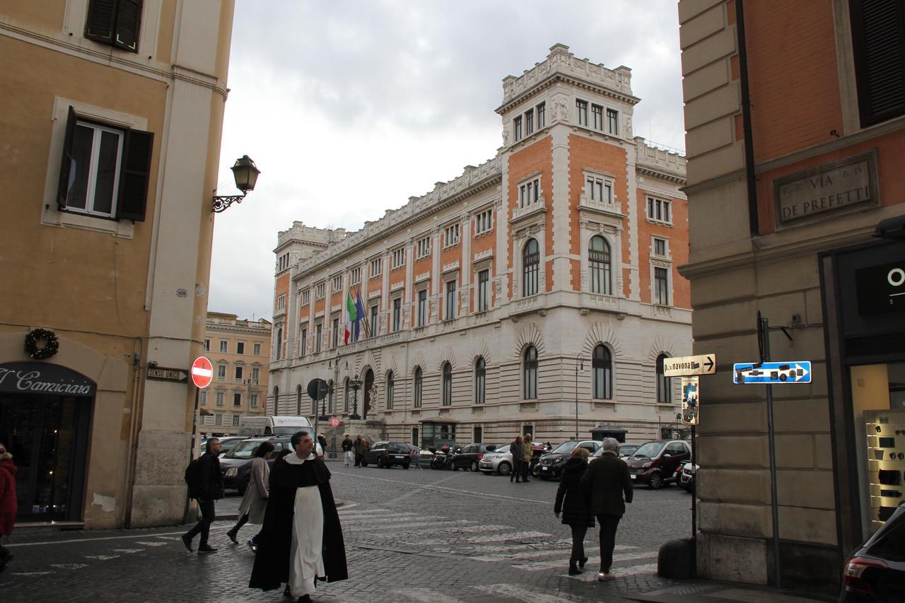 Abagnale Montecitorio Pensión